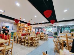 大堂-袁记串串香(人民公园店)