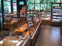 面包甜点陈列柜-巴黎贝甜(杨浦宝地店)