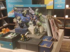 -钟书阁(松江泰晤士小镇店)