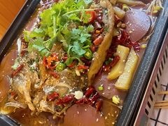 -顶峰夜宴·龙虾烧烤大排档(九江学院店)