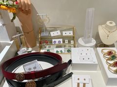 -LADY FAFA(巨鹿路陕西南路路口店)