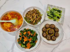 -佳禾月嫂育儿嫂(拱墅店)