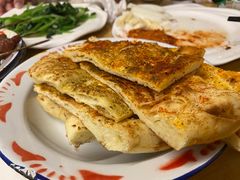 -老钟家烤羊排·敦伊阁清真餐厅胡羊焖饼