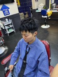 -贝勒爷专业男发