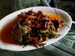 鲜青花椒炒牛肉-山菌美食苑(振兴路店)