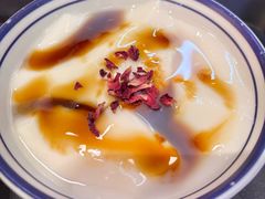 -云阿蛮云南生烫牛肉米线(奉贤路店)