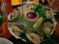 吉拉杜生蚝-上海柏悦酒店·世纪100牛排馆