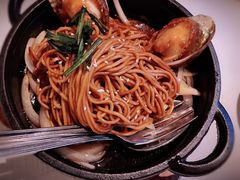 葱香鲍鱼捞面-夜上海(新天地店)