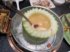 -得意咚瓜·顺德鱼生·冬瓜火锅(深圳首店)