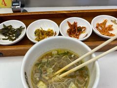 -乡党臊子面(丰庆公园店)