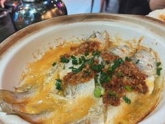 砂锅黄油焗小黄鱼-老姑砂锅·烧烤天津菜(体北道店)