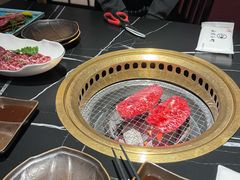 -山川小町·极番烧肉(新地假日广场店)
