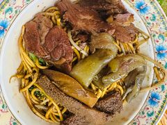 -金杨拉面王小吃面馆·牛三宝面·红烧牛肉粉