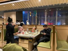 大堂-海底捞火锅(新松江路店)