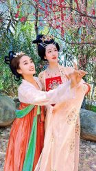 -梦回汉唐汉服旗袍体验馆(拙政园店)