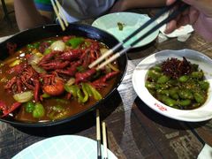 -龙虾风暴(松江店)