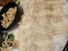 加拿大象拔蚌-協成海鮮火鍋(老店)