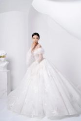 -予白婚纱礼服馆