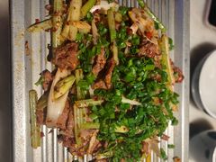 葱椒爆牛肉-绿茶餐厅(深圳龙华天虹购物中心店)