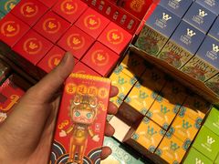 -泡泡玛特POPMART(国金街店)