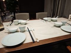 -满江红四季餐厅 · 国家五钻级酒家(新纪元大酒店店)