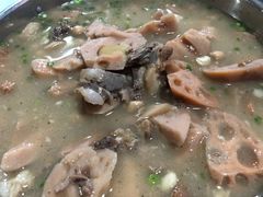 湖藕筒子骨汤-恋拐子油爆虾·家常菜