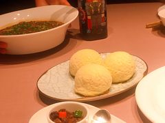 黑松露鹅肝包-新荣记(南京西路店)