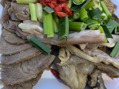 -墨脱石锅椰子鸡•香草鸭•东山羊(大东海店)