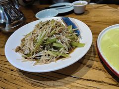 -广合草鸡·泰山炒鸡(温泉路店)