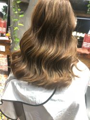 -米莱 Hair Salon 美髮