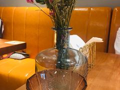 -POKEE VIA&Brunch·维娅(重庆来福士店)