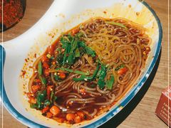 -有红鸡毛店·川菜(建设路店)