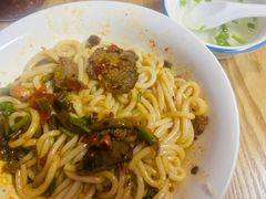 -牛八宝桂林米粉(八里庄店)