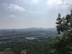-灵岩山风景区