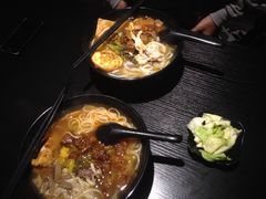 -花溪巷牛肉粉(泉城路店)