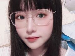-视野联行眼镜•蔡司•依视路(温江店)