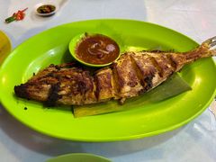 -明记烧鱼美味店
