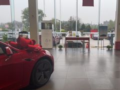 -TESLA 特斯拉(北京南四环中路特斯拉中心)