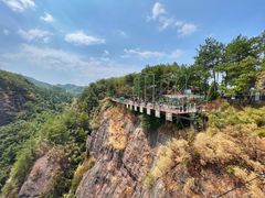 -玻璃桥景区石牛寨