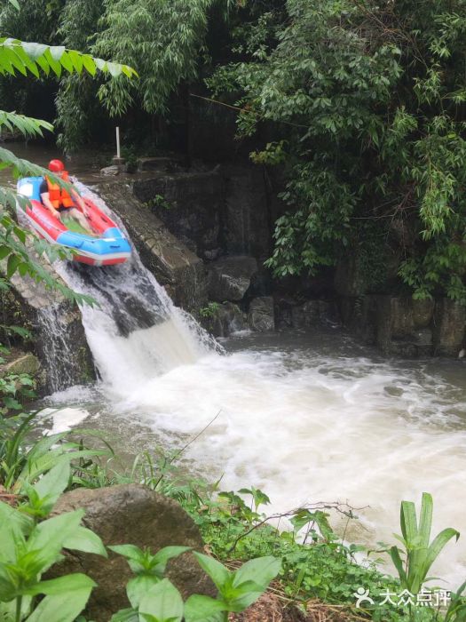 将军关探险漂流图片