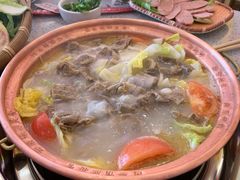 -阿婆情腊排骨火锅(金虹路店)