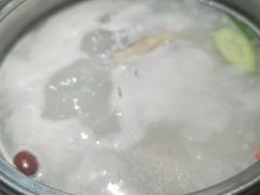 -风情丽江斑鱼火锅(孙家沟西南路80号店)
