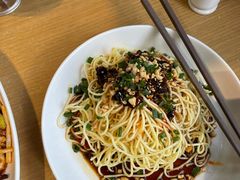 -渝信川菜 · 川味家常菜(财富购物中心店)