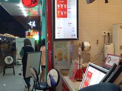 -沪上阿姨鲜果茶(凤台小市场店)