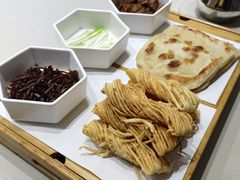 -鸭王烤鸭店(三里河店)
