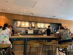 -星巴克(洛阳中州万达广场店)