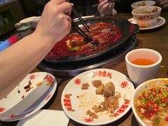 -牛市坎火锅(建设路店)