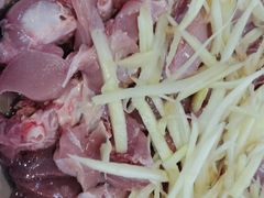 姜丝兔-孟姜兔火锅