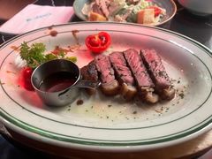 -DEEP·深美式餐吧(五棵松华熙LIVE店)