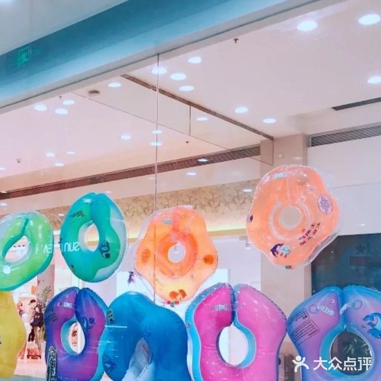 天热了，最好的运动就是游泳
